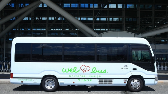 福岡空港への送迎マイクロバスにおすすめ！